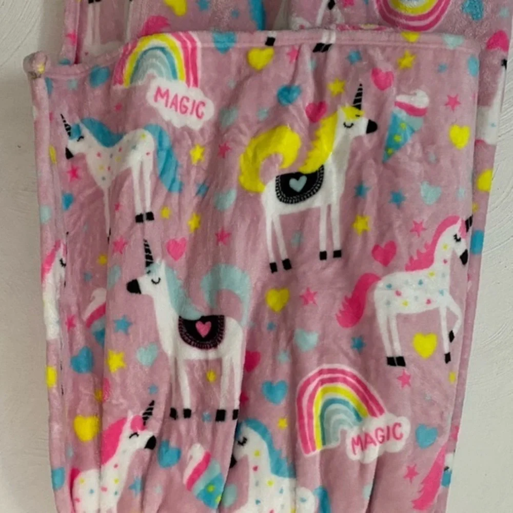 New Unicorn Blanket-Throw Pink-With  Hearts Size‎ 50”X60”
